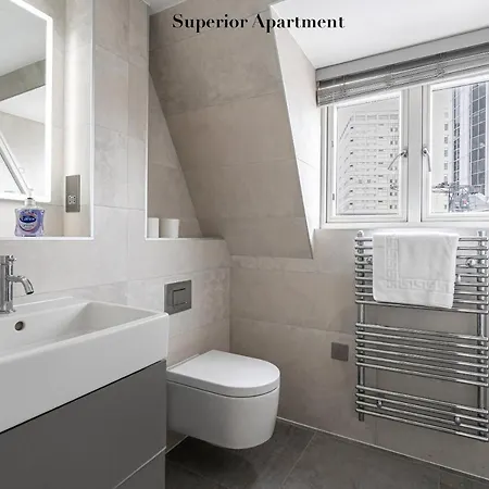 Superb Apartments Opposite Edgware Road Station London Exterior foto