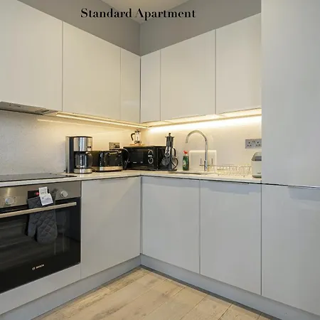 Superb Apartments Opposite Edgware Road Station London Zimmer foto