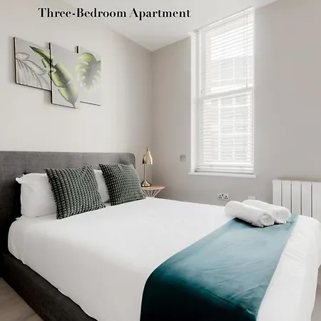 Superb Apartments Opposite Edgware Road Station London Zimmer foto
