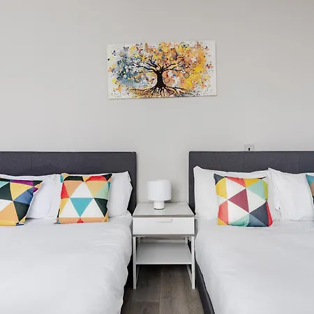 Superb Apartments Opposite Edgware Road Station London Zimmer foto